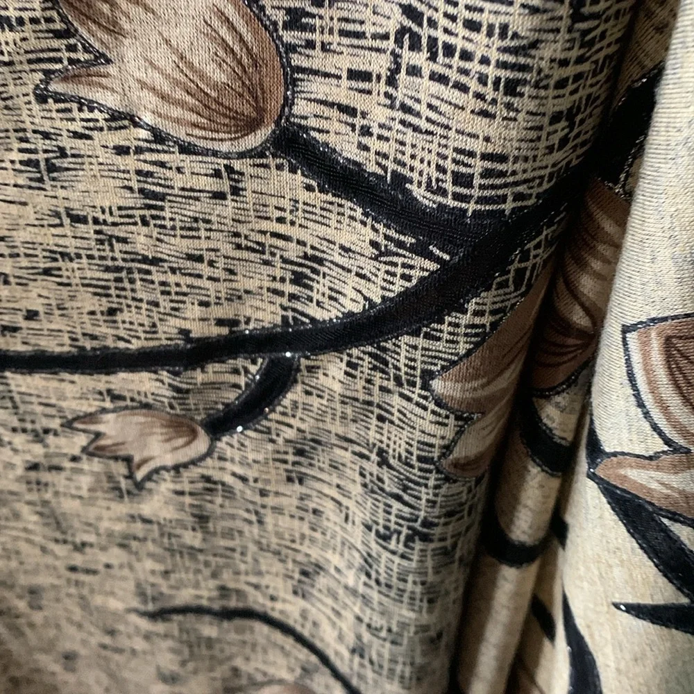 Woven Floral Fringe Wrap - Gold and Black